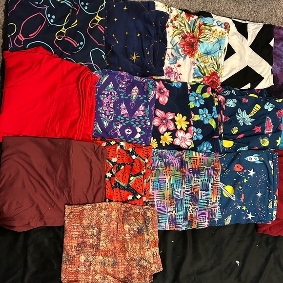 Multiple Leggings lularoe - Picture 6 of 16